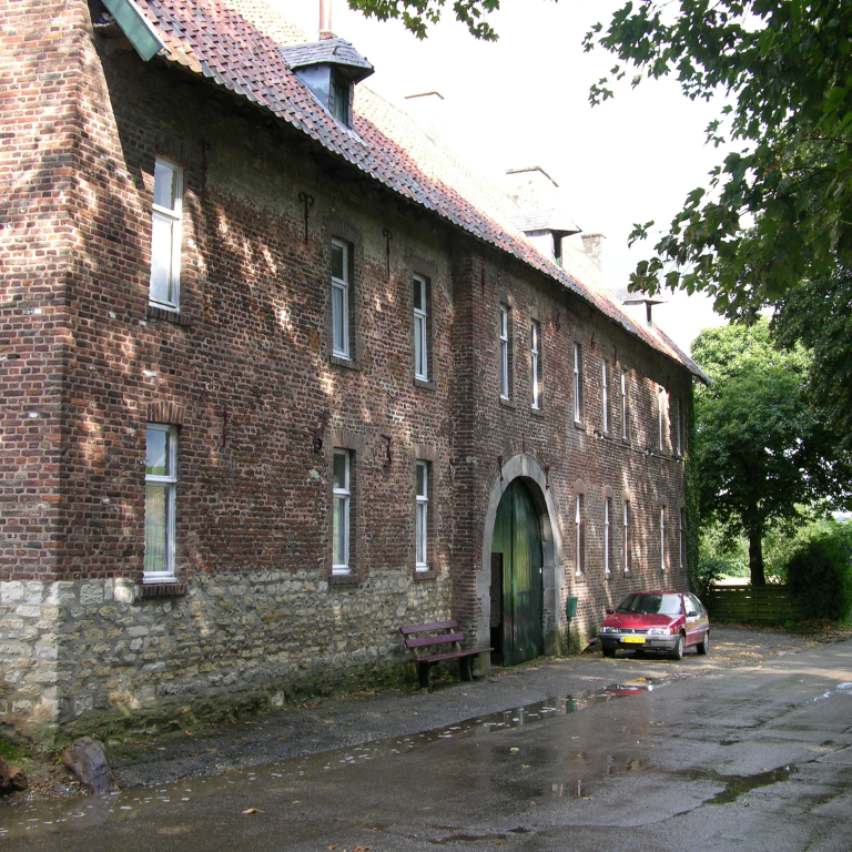 Voorzijde hoeve de Bek in Gulpen